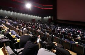 فروش ۴۶ میلیاردی سینما در اولین هفته شهریورماه/ «زنده‌شور» همچنان در صدر