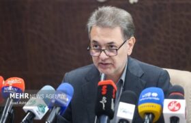 ناصحی: تلاش می‌کنیم هر ایرانی از پوشش بیمه سلامت برخوردار شود