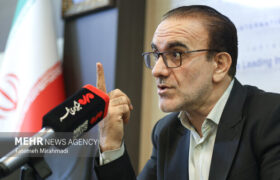 دارو و درمان از تحریم‌های دشمن مستثنی هستند
