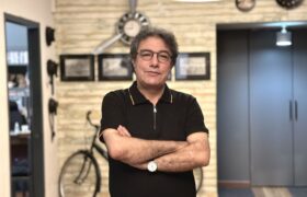 نمایش «کورش» به نویسندگی و کارگردانی نادر برهانی‌مرند در تئاتر شهر روی صحنه می‌رود
