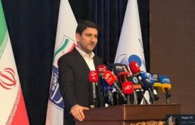 وزیر ارتباطات: اینترنت ماهواره‌ای در شرایط برابر جایگزین فیبر نوری نمی‌شود